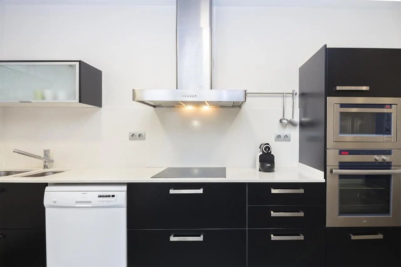 Key Sagrada Familia & Park Guell Apartment Barcelona 0*,  Spain